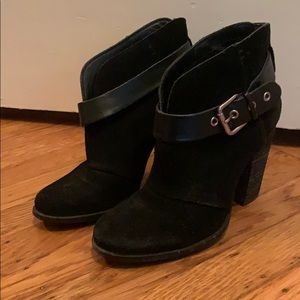 Jessica Simpson Black suede ankle booties